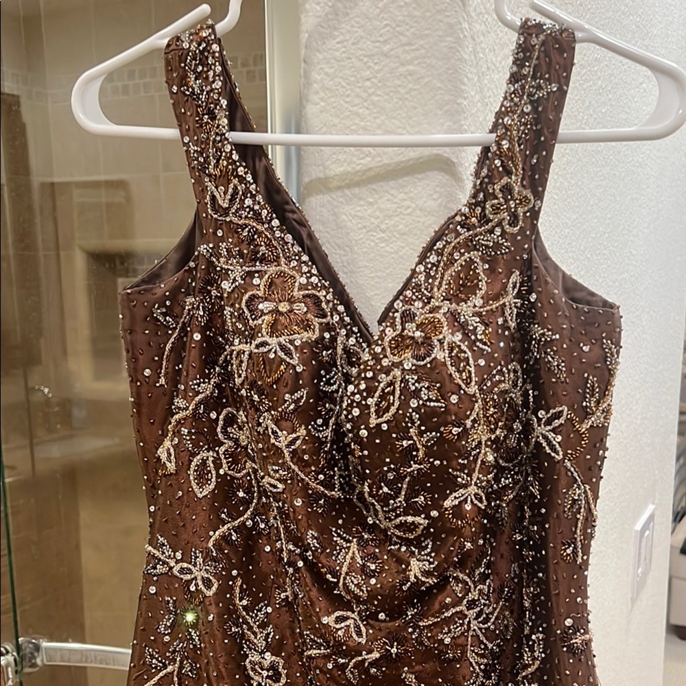 Brown Embellished Sleeveless V-Neck Cocktail Dress